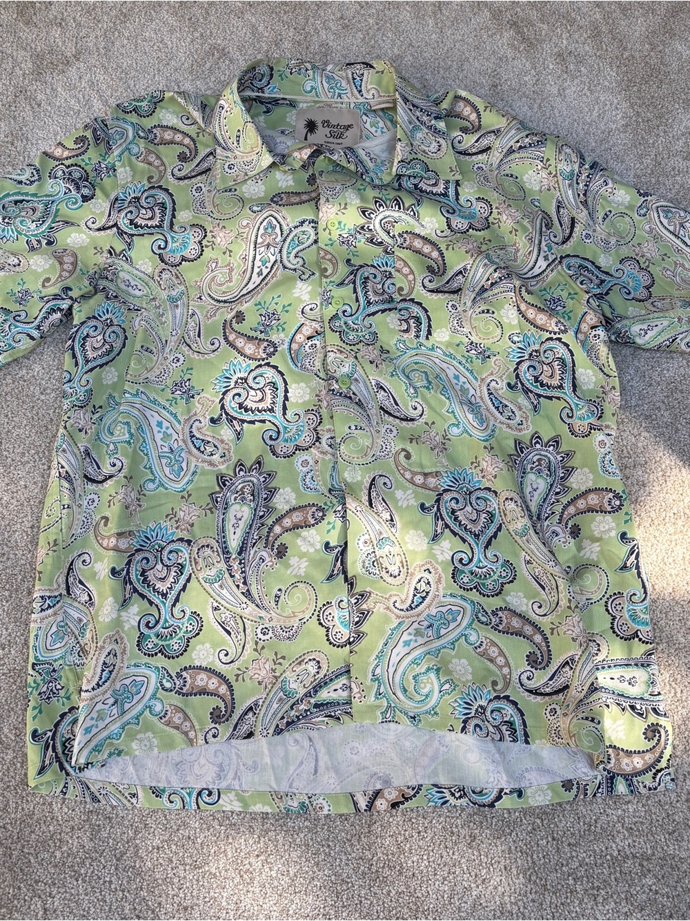 Vintage Silk Circa 1969 100% Silk Short Sleeve Shirt Men's XL